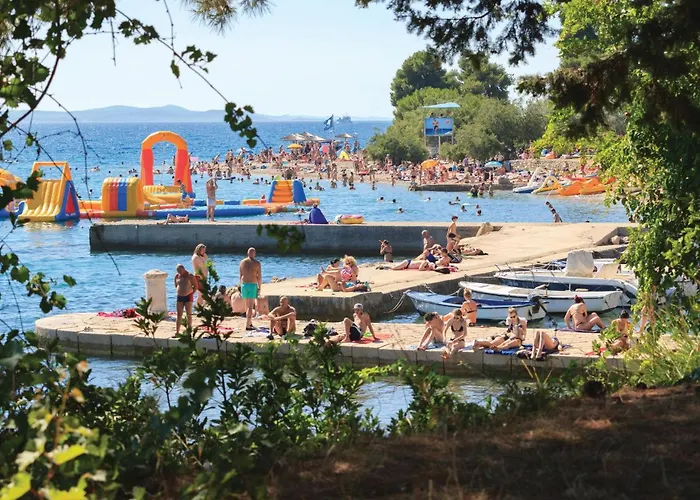 2 Bedroom Awesome In * Privlaka (Zadar)